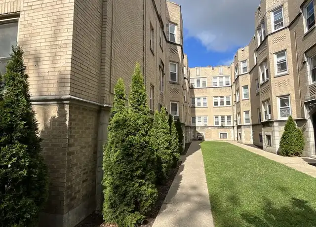 Property at 6322 N Albany Ave Unit 2W, Chicago, IL, 60659, 2 beds, 1 bath, [object Object]