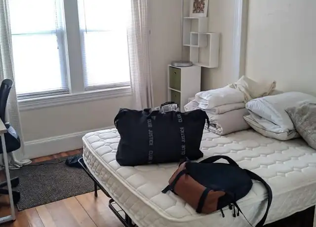 Property at 102 Line St Unit 2, Somerville, MA, 02143, 4 beds, 1.5 baths, [object Object]