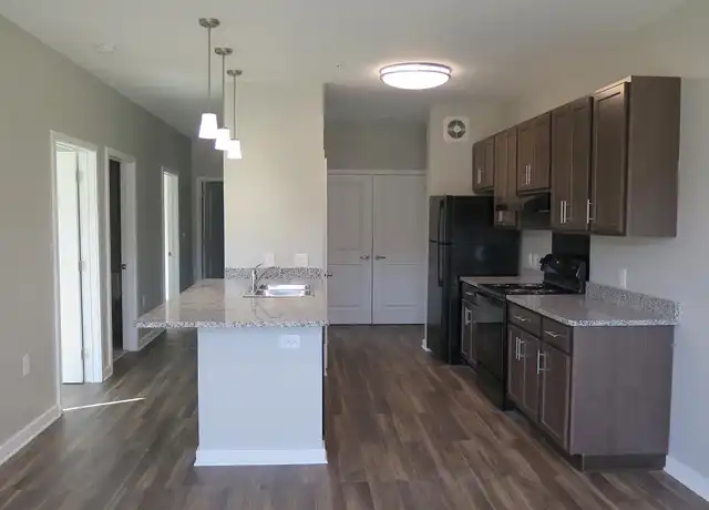 Property at Bennett Point - 528 E 12th St, Cincinnati, OH, 45202, 1-2 bed, 1-1.5 bath, [object Object]