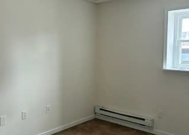 Property at 113 E Middle St Unit 2, Hanover, PA, 17331, 1 bed, 1 bath, [object Object]