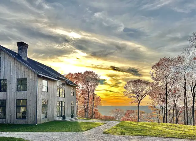 Property at 36 Yuza Mini Ln, South Kent, CT, 06785, 5 beds, 4.5 baths, [object Object]