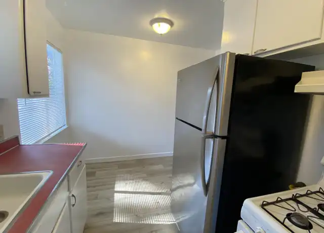 Property at 556 El Camino Real Unit 2, Burlingame, CA, 94010, 0 beds, 1 bath, [object Object]