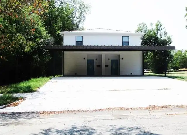 Property at 410 E 8th St Unit 1, Bonham, TX, 75418, 2 beds, 2.5 baths, [object Object]