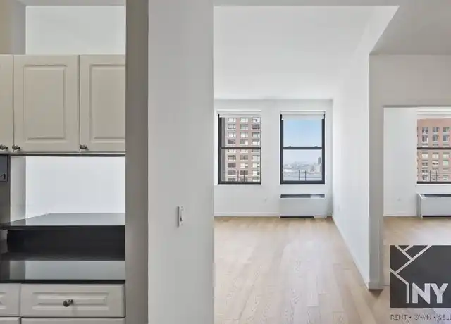Property at 1 West St Unit 2217, New York, NY, 10004, 2 beds, 1 bath, [object Object]