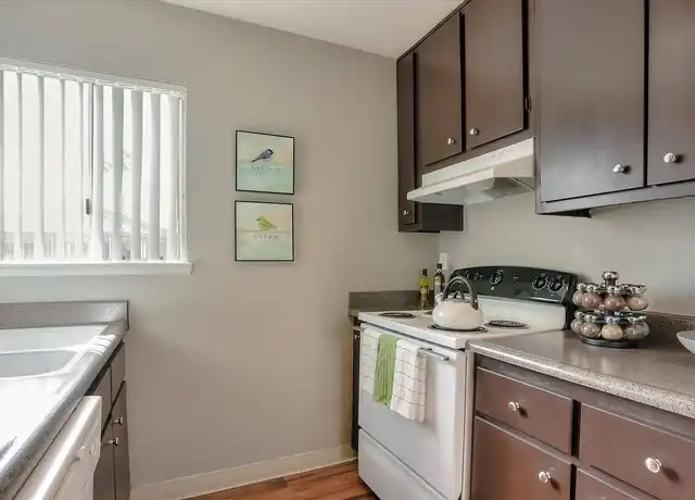 Property at Madison West - 5100 Obannon Dr, Las Vegas, NV, 89146, 1-3 bed, 1-2 bath, [object Object]