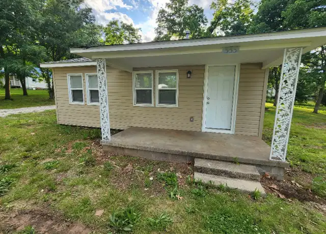 Property at 355 W Neosho St, Granby, MO, 64844, 2 beds, 1 bath, [object Object]
