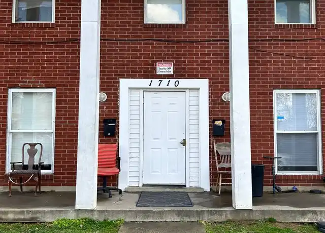Property at 1710 Liberty Bell Way Unit 1, Louisville, KY, 40215, 2 beds, 1 bath, [object Object]