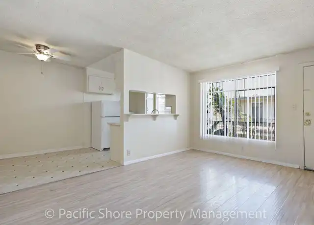 Property at 4848 Saint Elmo Dr Unit 4848 5, Los Angeles, CA, 90019, 1 bed, 1 bath, [object Object]