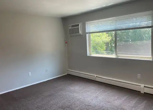 Property at 14411 Triskett Rd Unit V302, Cleveland, OH, 44111, 1 bed, 1 bath, [object Object]