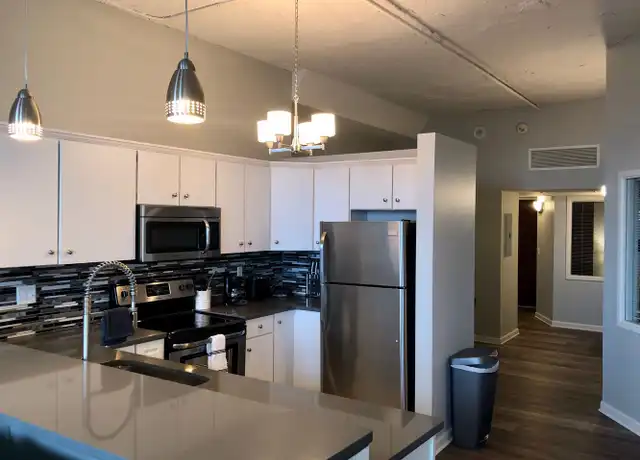 Property at 740 W Superior Ave #806, Cleveland, OH, 44113, 2 beds, 2 baths, [object Object]
