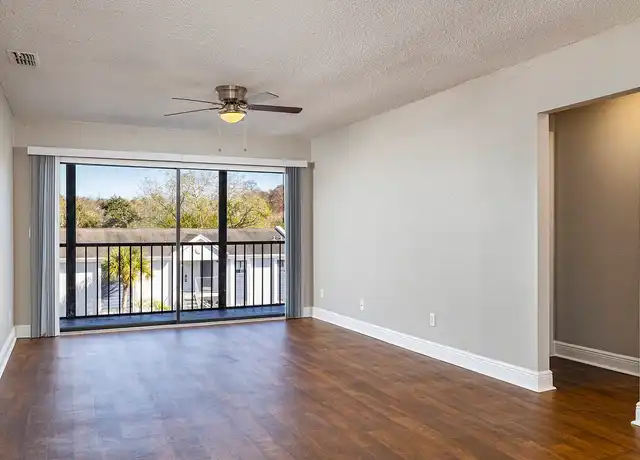 Property at Meridian Luxury Condominiums - 7605 Pinery Way, Tampa, FL, 33615, 1 bed, 1 bath, [object Object]
