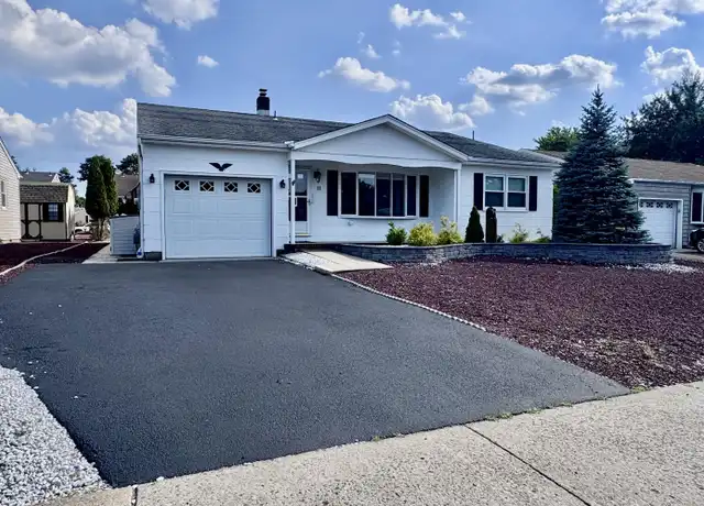 Property at 11 Thornton Rd, Toms River, NJ, 08757, 2 beds, 2 baths, [object Object]