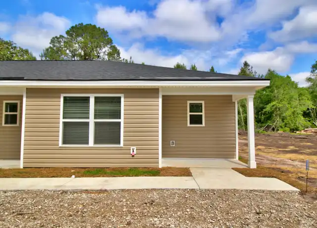 Property at 14003 Cecil Nobles Hwy Unit D, Ludowici, GA, 31316, 1 bed, 1 bath, [object Object]