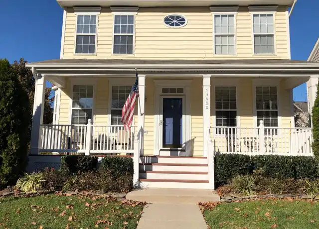 Property at 43600 Plum St, Chantilly, VA, 20152, 4 beds, 3.5 baths, [object Object]