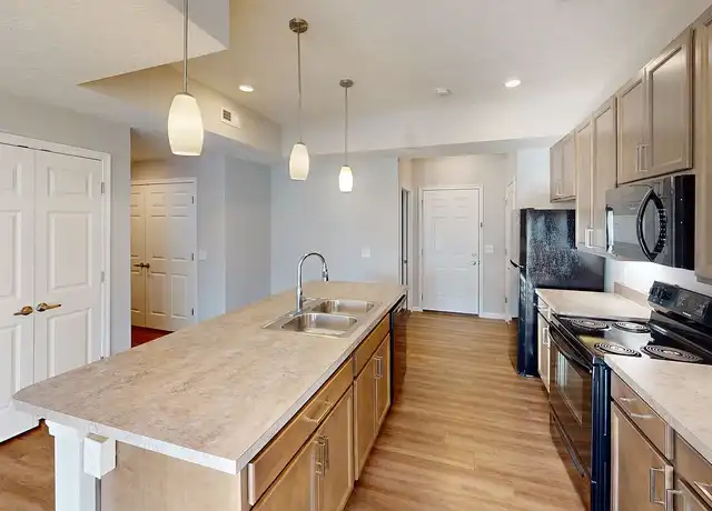 Property at Ravines at Taylor - 1000 Oak St, Reynoldsburg, OH, 43068, 3 beds, 2.5 baths, [object Object]