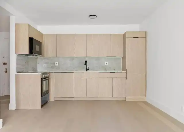 Property at 310 E 12th St Unit 4A, New York, NY, 10003, 3 beds, 2 baths, [object Object]