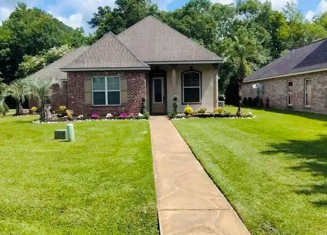 Property at 19057 Greenleaf Cir, Ponchatoula, LA, 70454, 3 beds, 2 baths, [object Object]