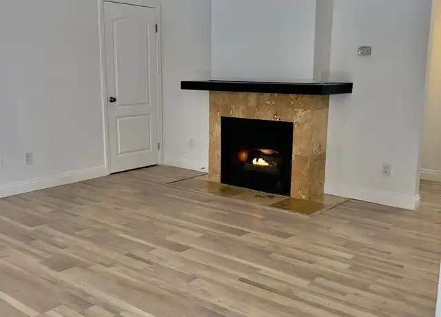 Property at 2204 S Beverly Glen Blvd Unit 102, Los Angeles, CA, 90064, 1 bed, 1 bath, [object Object]