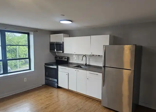 Property at 62 Coleman St Unit 3H, Bridgeport, CT, 06604, 2 beds, 1 bath, [object Object]