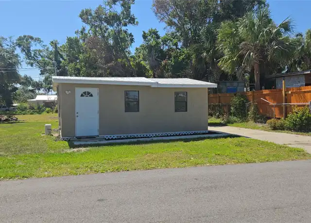 Property at 1712 38th Ln, Vero Beach, FL, 32960, 1 bed, 1 bath, [object Object]