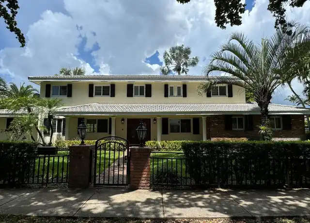 Property at 13250 SW 72nd Ave, Pinecrest, FL, 33156, 6 beds, 4 baths, [object Object]