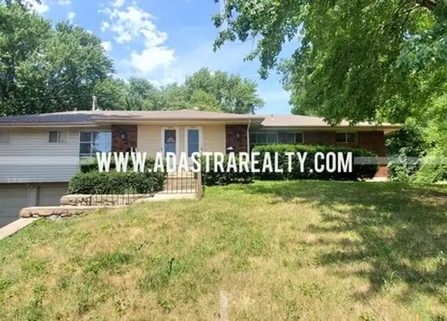 Property at 5801 Larsen Ln, Shawnee, KS, 66203, 3 beds, 2 baths, [object Object]