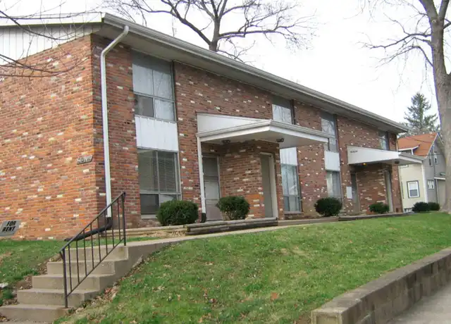 Property at 411 E 8th St Unit 2, Bloomington, IN, 47408, 2 beds, 1 bath, [object Object]
