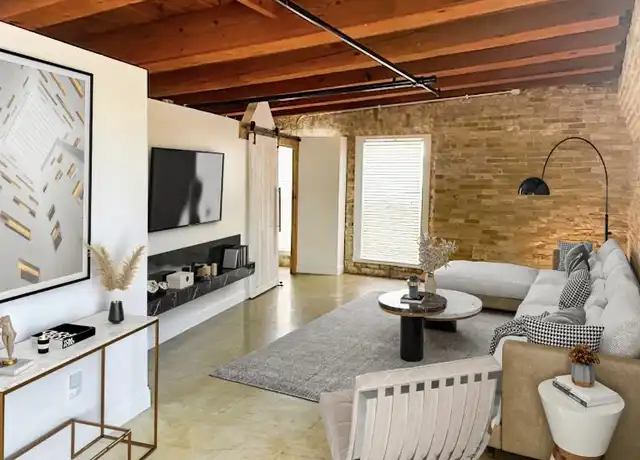 Property at 904 E Pearson St, Milwaukee, WI, 53202, 1 bed, 1 bath, [object Object]