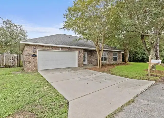 Property at 104 Point Comfort Rd, Mary Esther, FL, 32569, 4 beds, 3 baths, [object Object]