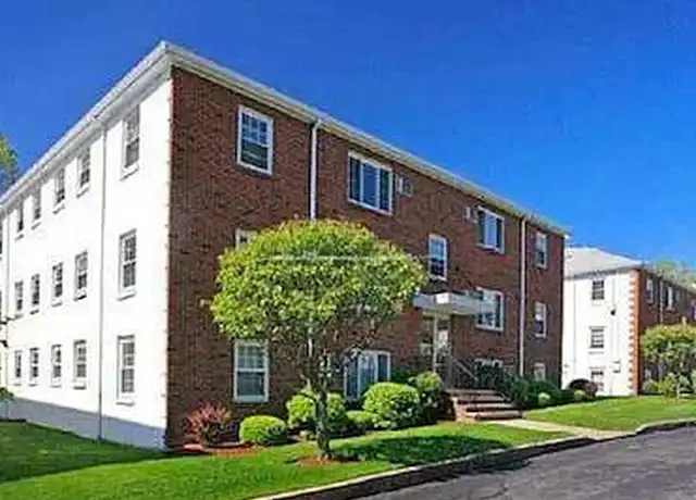 Property at 2 Brattle Dr, Arlington, MA, 02474, 1 bed, 1 bath, [object Object]