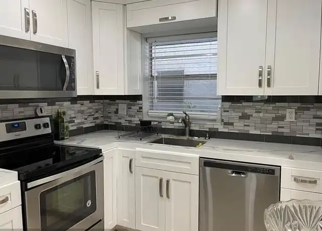 Property at 3000 Sunrise Lakes Dr E, Sunrise, FL, 33322, 2 beds, 2 baths, [object Object]