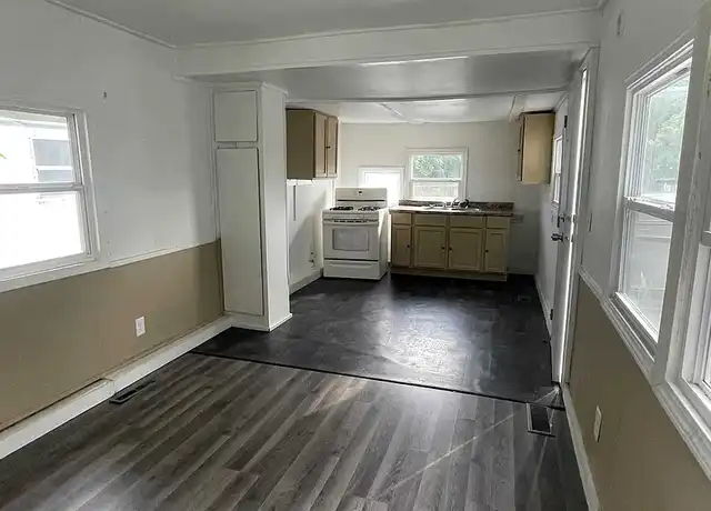 Property at Fort Wayne MHC - 5430 Old Maumee Rd, Fort Wayne, IN, 46803, 1-2 bed, 1 bath, [object Object]