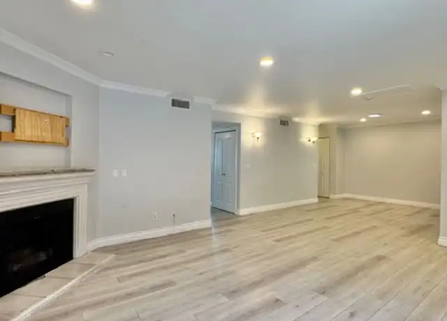 Property at 550 E Santa Anita Ave #203, Burbank, CA, 91501, 2 beds, 2 baths, [object Object]