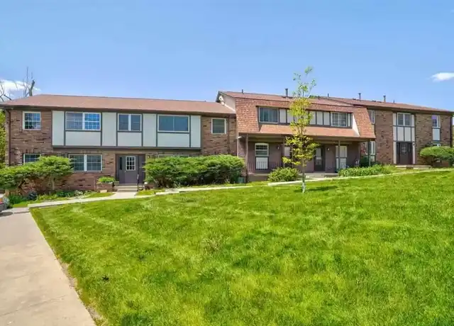 Property at 101 21st Avenue Pl, Coralville, IA, 52241, 2 beds, 1 bath, [object Object]