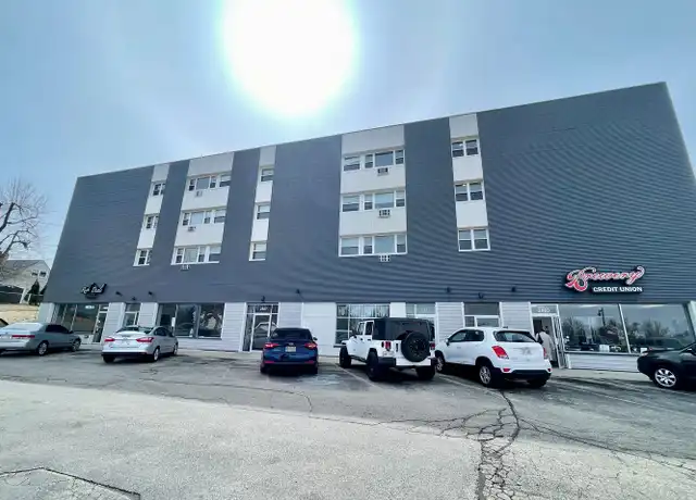 Property at 2867 S Kinnickinnic Ave Unit 222, Milwaukee, WI, 53207, 2 beds, 1 bath, [object Object]