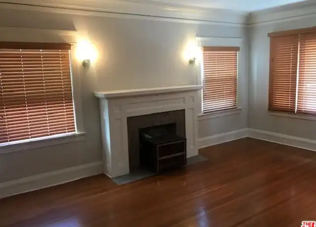 Property at 1025 Locust Ave #5, Long Beach, CA, 90813, 0 beds, 1 bath, [object Object]