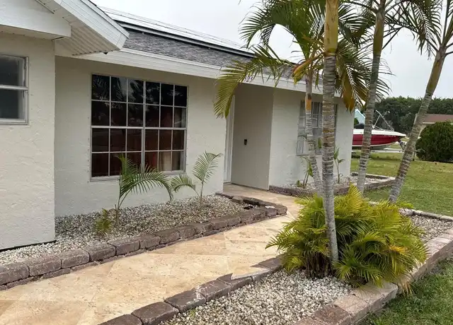 Property at 643 SE Preston Ln, Port Saint Lucie, FL, 34983, 2 beds, 2 baths, [object Object]