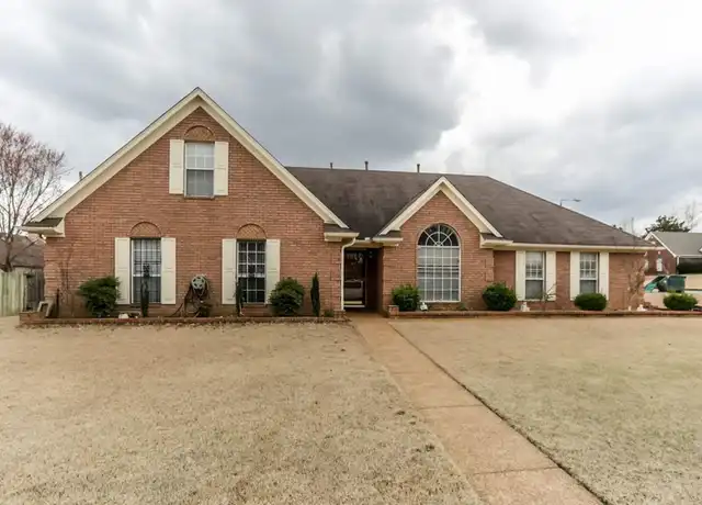 Property at 8699 Tropicana Dr N, Cordova, TN, 38018, 5 beds, 3 baths, [object Object]