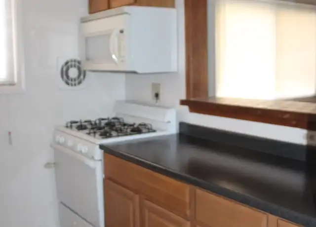 Property at 4312 N Carlin Springs Rd Unit 4, Arlington, VA, 22203, 2 beds, 1 bath, [object Object]