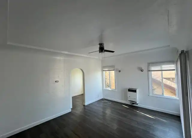Property at 612 57th St Unit 612 1/2, Los Angeles, CA, 90037, 2 beds, 1 bath, [object Object]