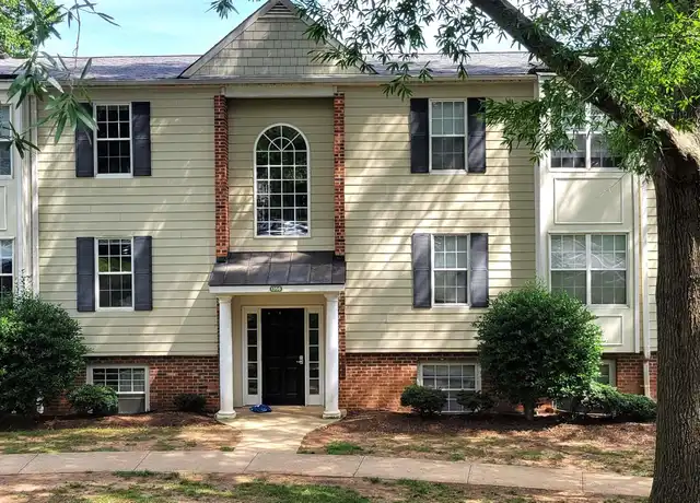 Property at 1356 Villa Way Unit E, Charlottesville, VA, 22903, 3 beds, 2 baths, [object Object]