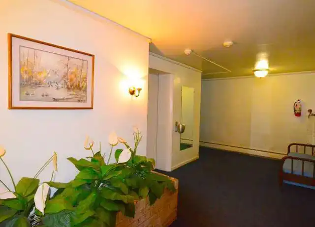 Property at 412 N Wayne Ave #104, Wayne, PA, 19087, 1 bed, 1 bath, [object Object]
