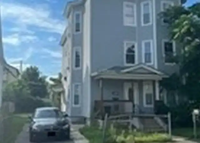Property at 8 Knowlton Ave Unit 2, Worcester, MA, 01603, 3 beds, 1 bath, [object Object]