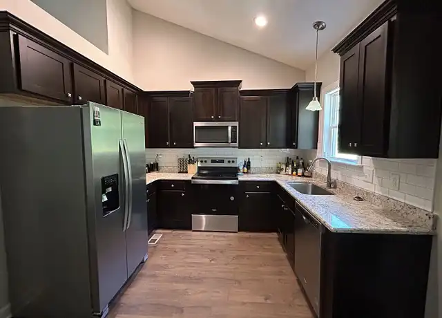 Property at 102 Hawk Pl, Goldsboro, NC, 27530, 3 beds, 2 baths, [object Object]