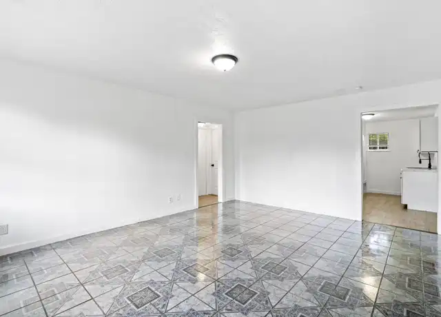 Property at 7430 Mount St Unit 103, Houston, TX, 77088, 2 beds, 1 bath, [object Object]