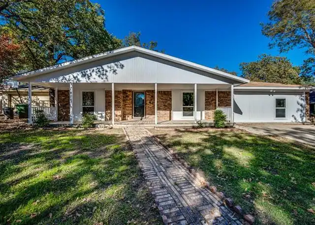 Property at 3907 Woodbury Ct, Arlington, TX, 76017, 4 beds, 2 baths, [object Object]