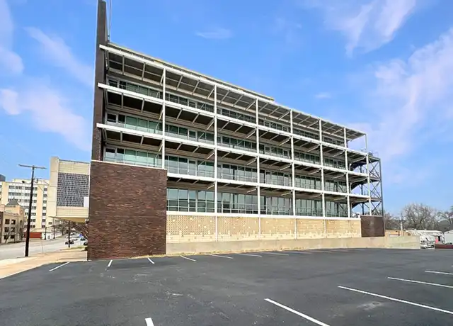 Property at 230 S Broadway Ave Unit 105, Tyler, TX, 75702, 1 bed, 1 bath, [object Object]