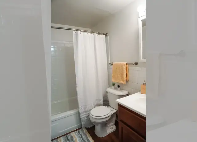 Photo of 2960 Birch Hollow Dr, Ann Arbor, MI 48108