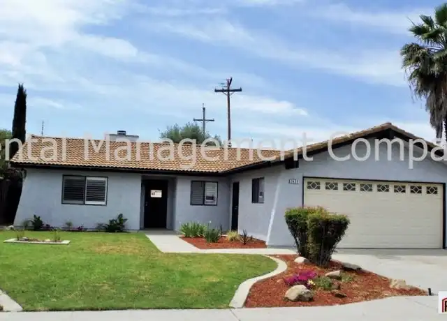 Property at 3470 Phillip Ave, Clovis, CA, 93612, 3 beds, 2 baths, [object Object]