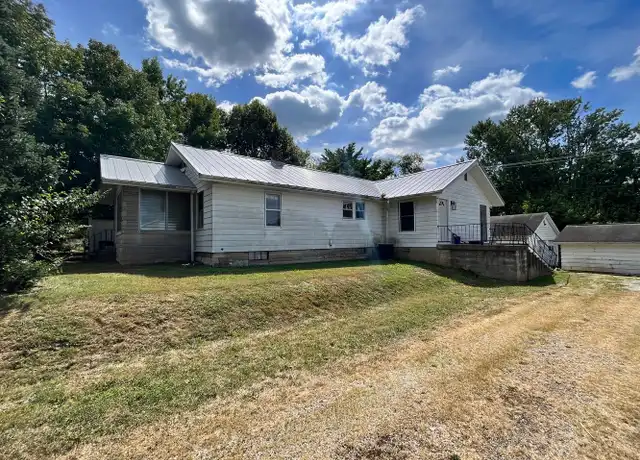 Property at 1414 S Lincoln St, Bloomington, IN, 47401, 3 beds, 3 baths, [object Object]